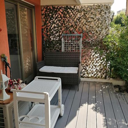 Studio - Juan Les Pins - Proximite Plages Antibes Exteriör bild